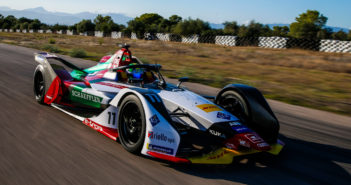 Audi introduces its Formula E Season 5 challenger, the e-tron FE05 Audi introduces its Formula E Season 5 challenger, the e-tron FE05