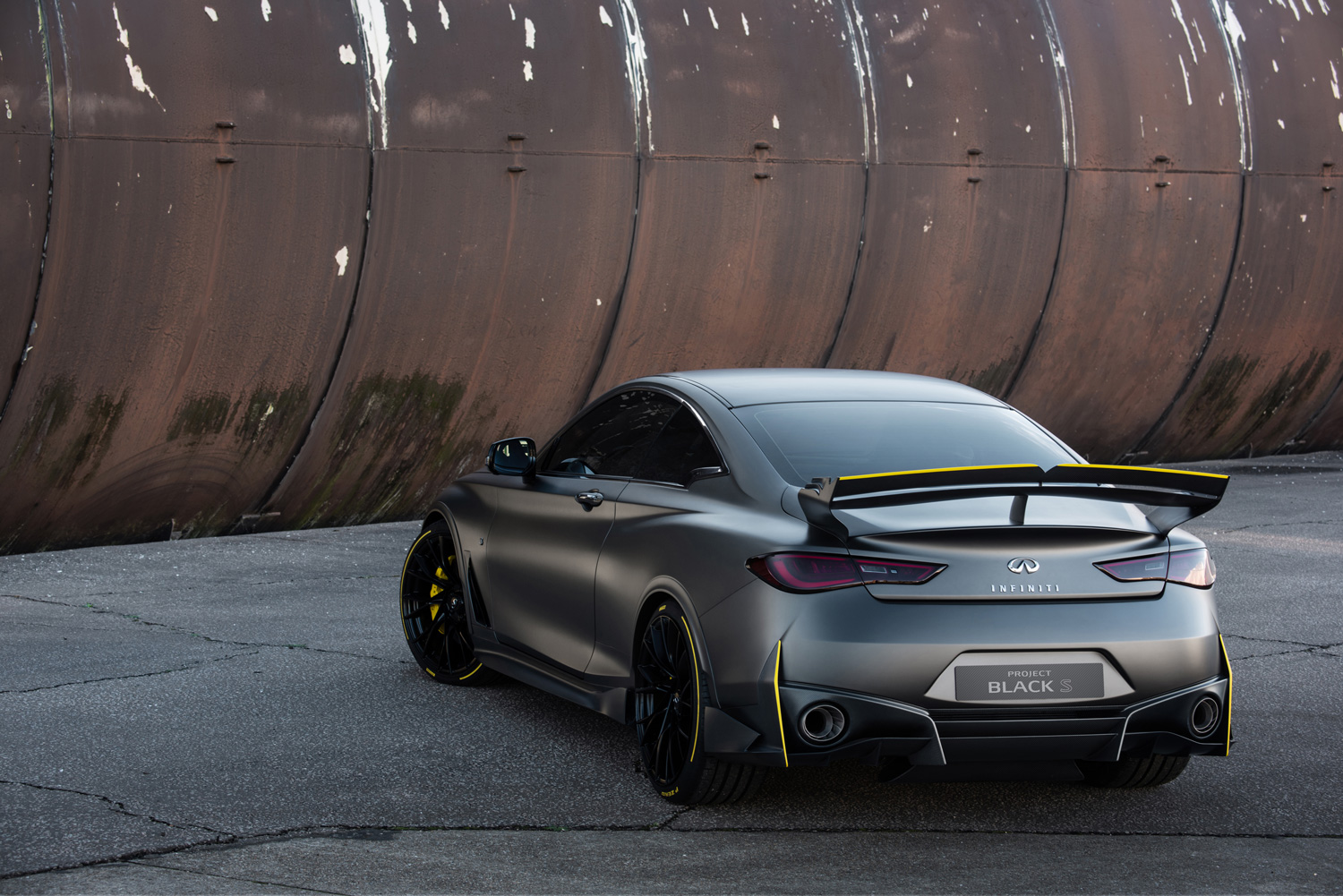 Infiniti and Renault Sport take motorsport tech from track to road