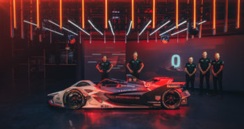 Porsche adds Zurlinden to Formula E team