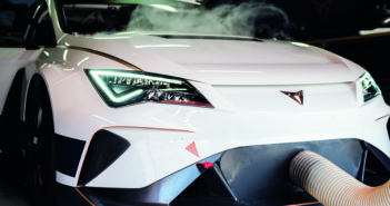 Cupra e-Racer makes track debut in Barcelona Cupra e-Racer makes track debut in Barcelona
