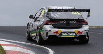 Supercars confirms in-car warning light system for Bathurst 1000