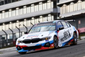 WSR BMW 330i BTCC