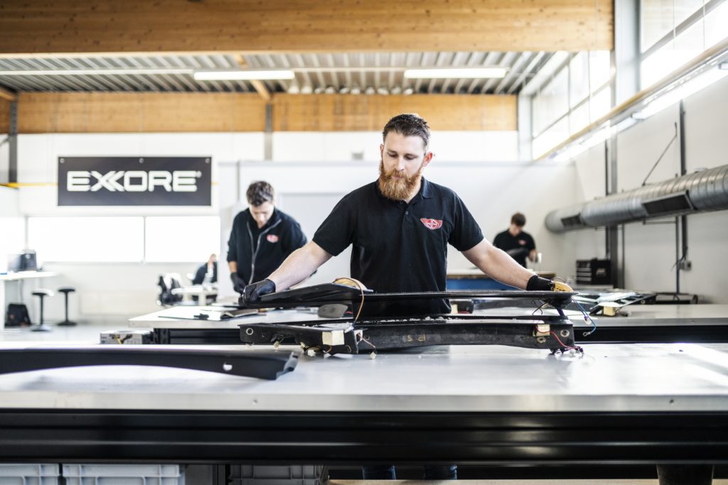Donkervoort develops new carbon-fiber manufacturing process Donkervoort develops new carbon-fiber manufacturing process