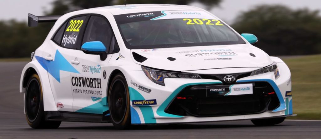Hybrid British touring car makes test debut