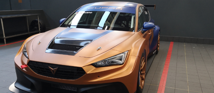Cupra introduces Leon Competición