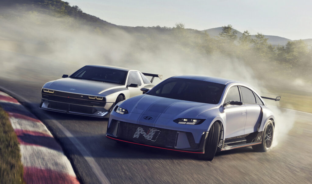 Hyundai N unveils track-ready RN22e concept Hyundai N unveils track-ready RN22e concept