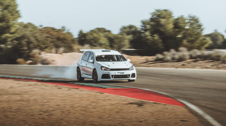 Davanti releases its first track-specific tire