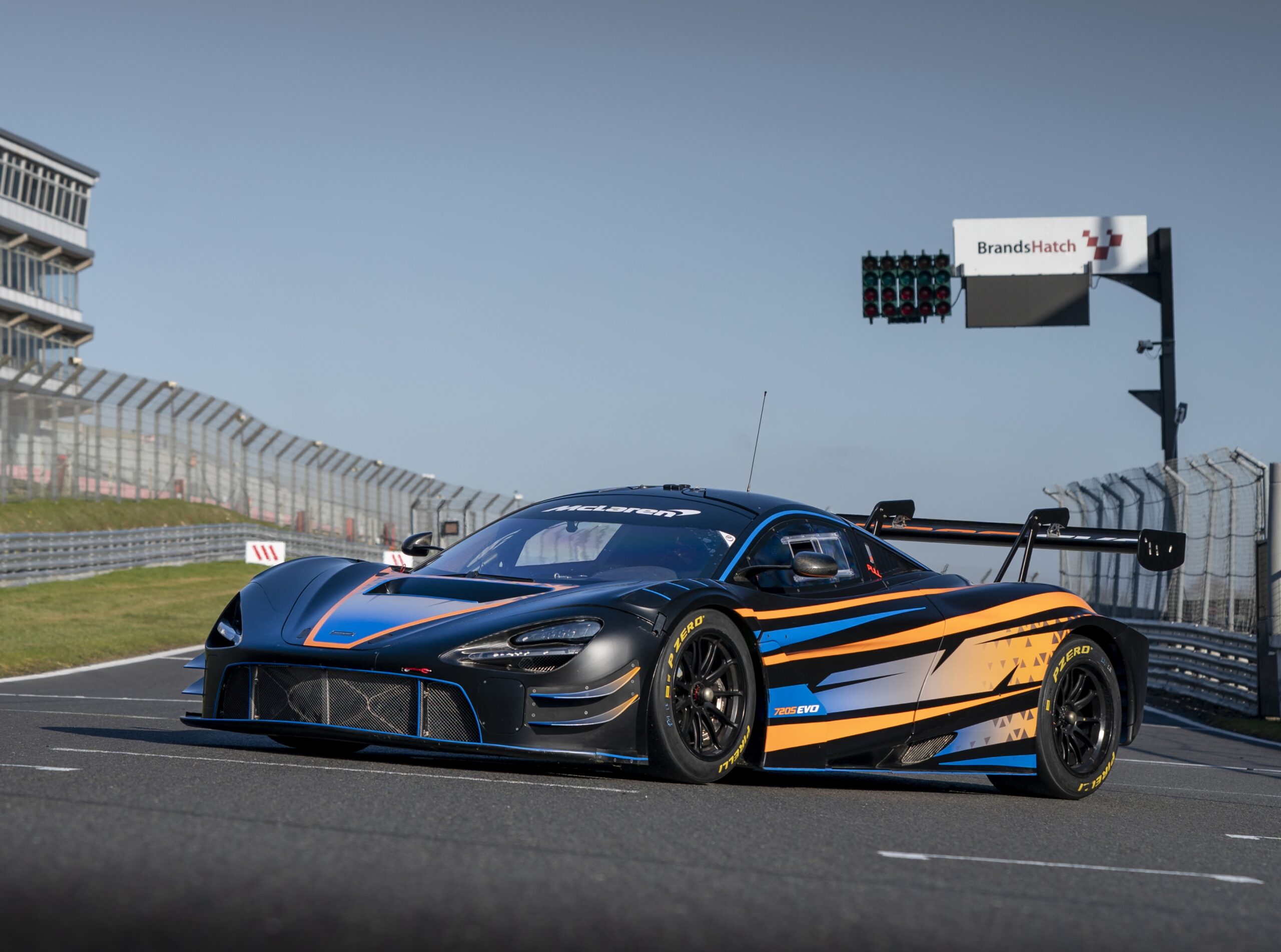 Smyths mclaren hot sale