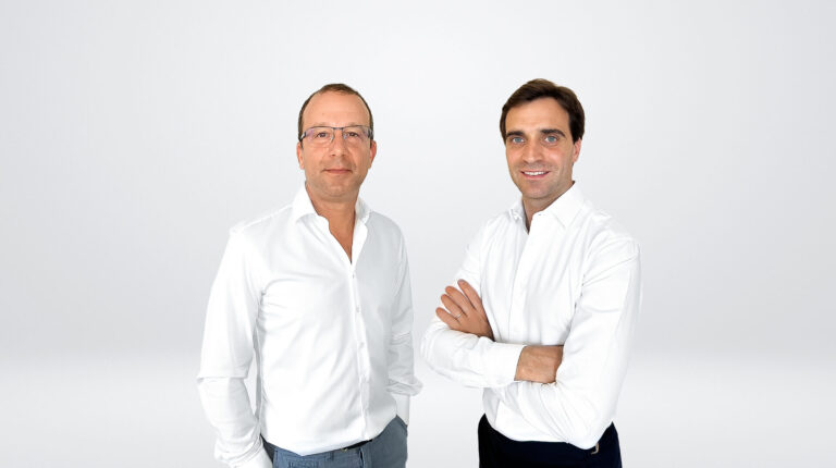 Scuderia Ferrari HP welcomes Loic Serra and Jerome d’Ambrosio.