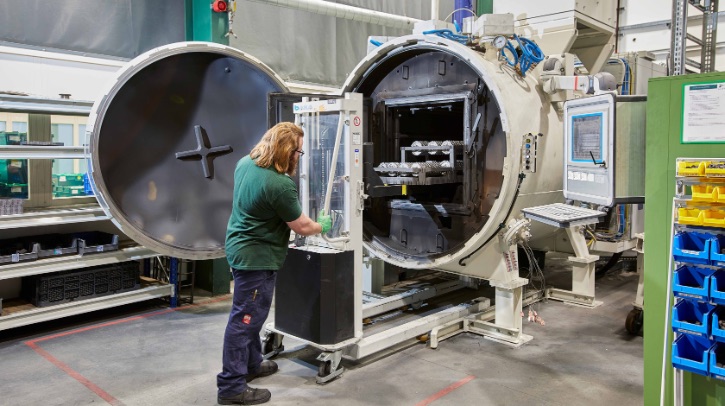 Xtrac earns two-star FIA environmental accreditation Xtrac earns FIA’s environmental accreditation