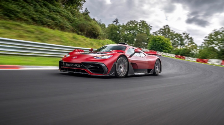 Mercedes-AMG ONE breaks its own lap record at the Nürburgring-Nordschleife