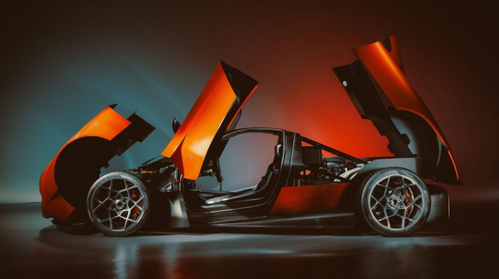 Oilstainlab HF-11 is a wild 900kg powertrain-swappable hypercar Oilstainlab HF-11 is a wild 900kg powertrain-swappable hypercar