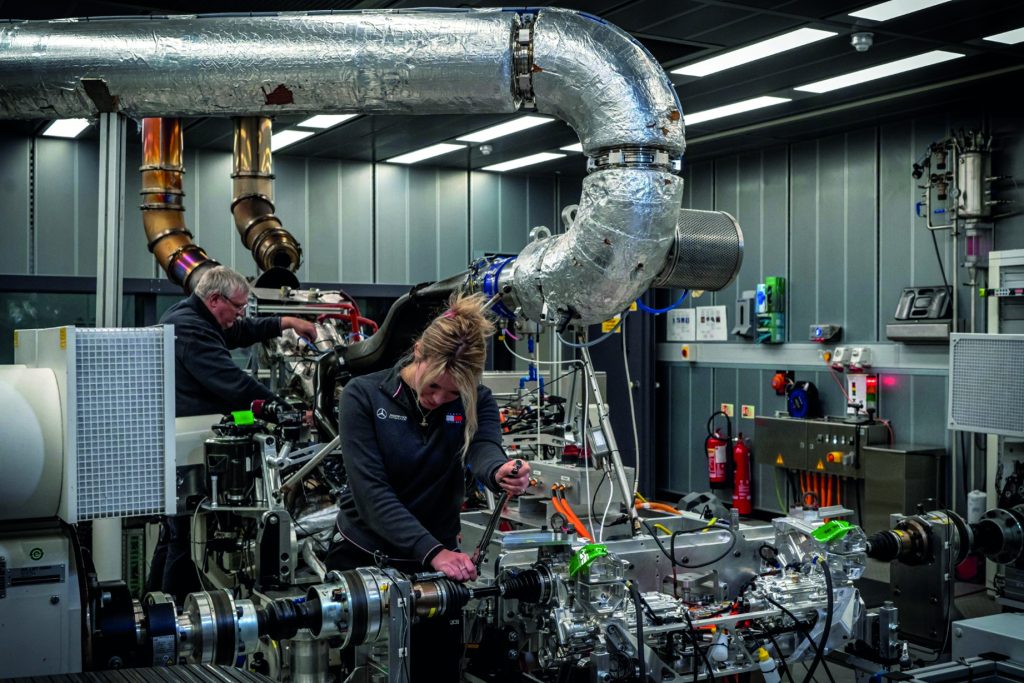 Tech Insider: Mercedes AMG ONE Pt.2